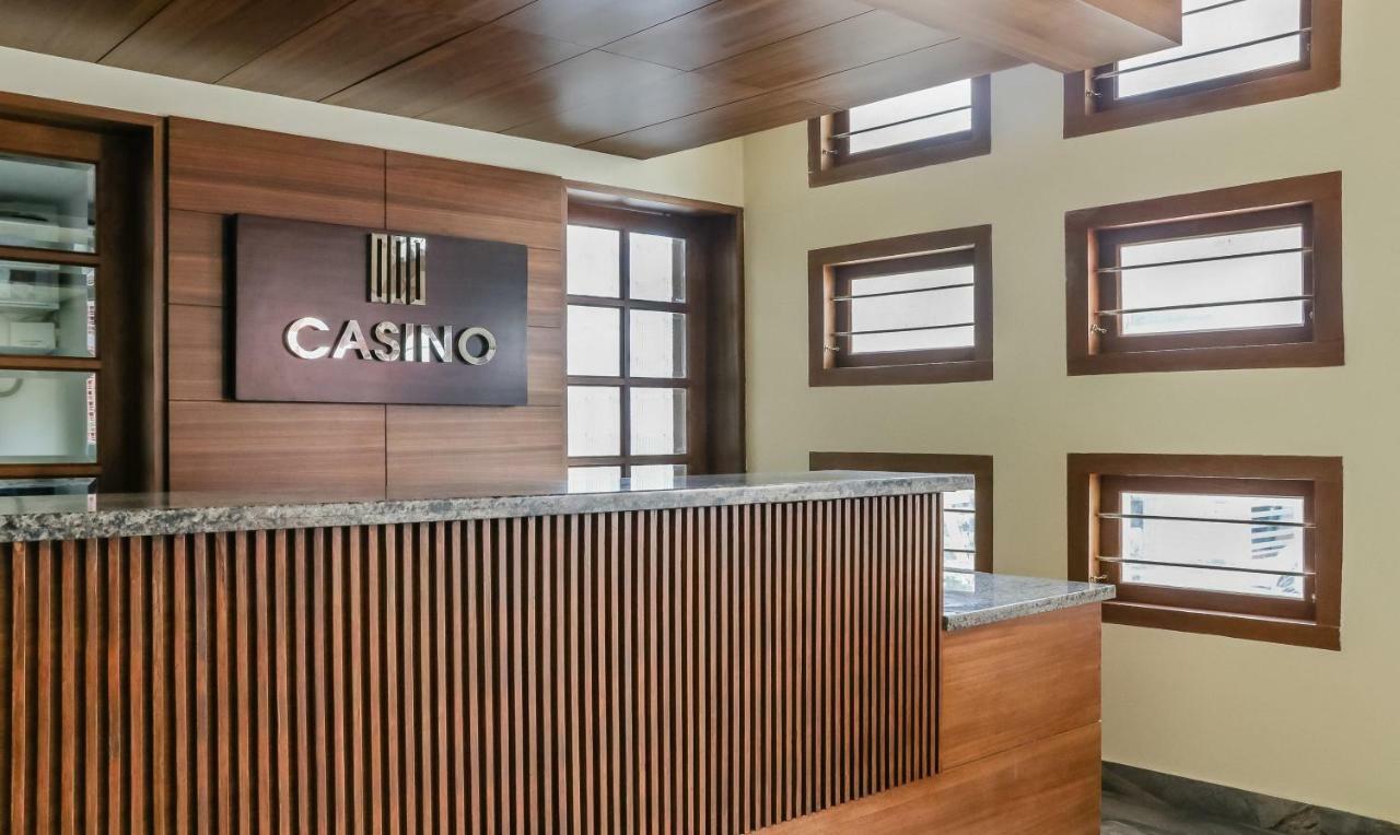 Treebo Casino Hotel Kozhikode Exterior photo